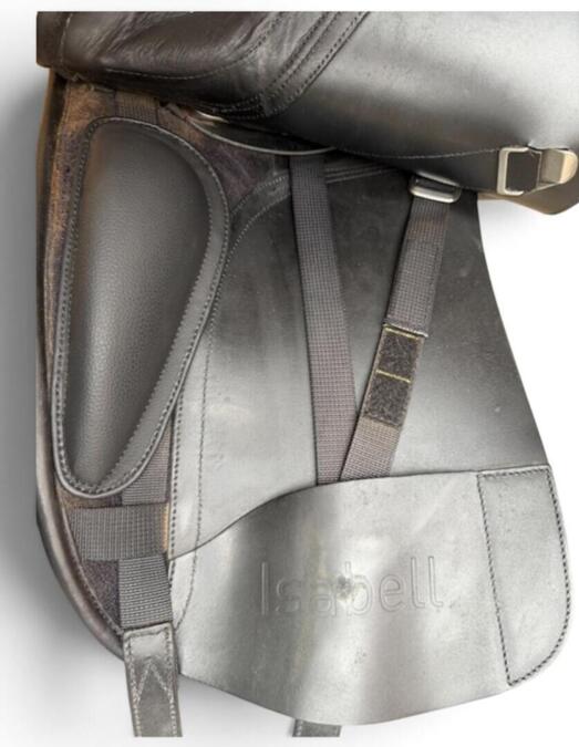 Bates Isabell Werth 17" Dressursadel