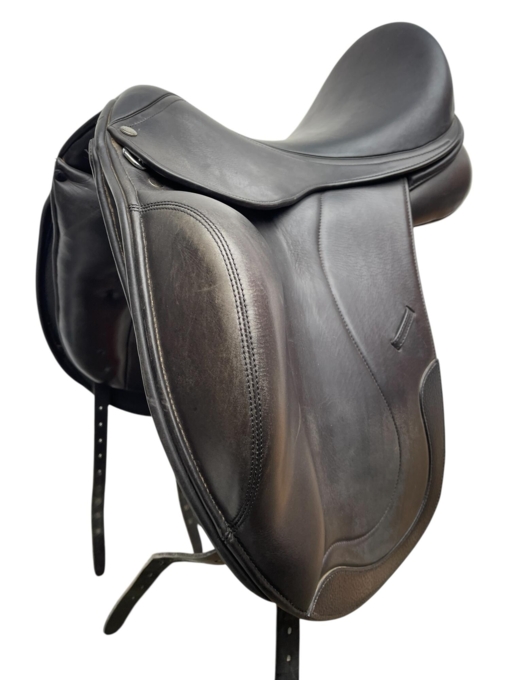 Equestro Warendorf 17" Dressursadel